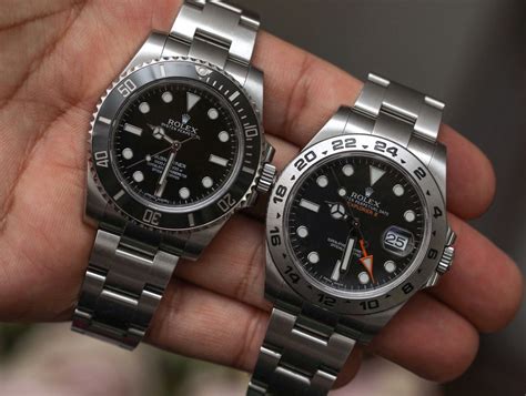 rolex explorer ii vs submariner no date